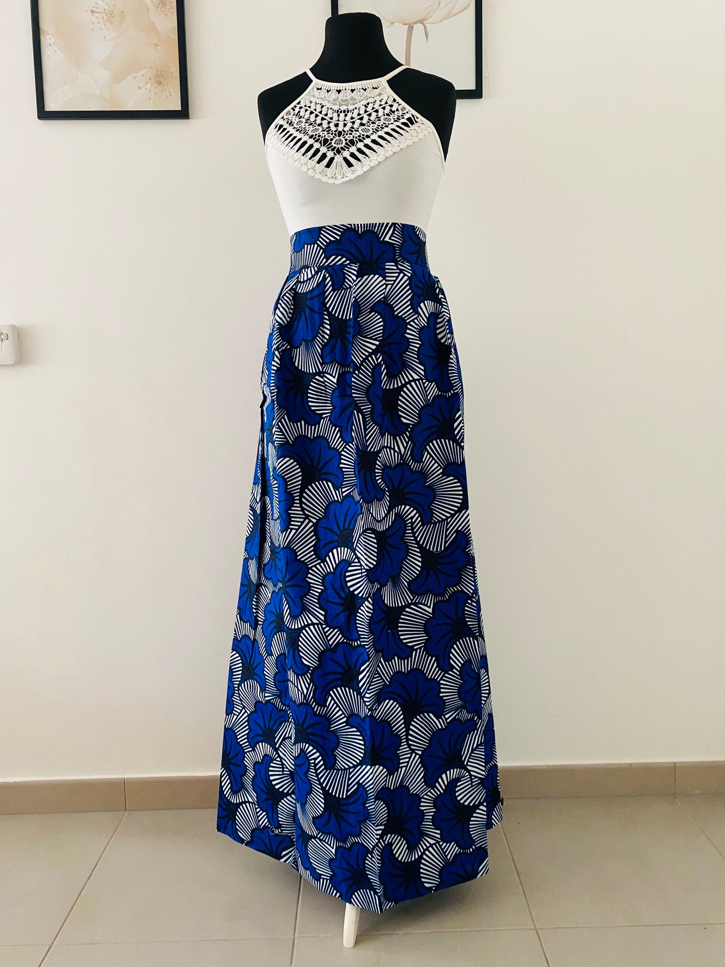 Jupe maxi en Wax - jupe africaine taille haute - tissu Wax fleurs de mariage bleu - Rouge