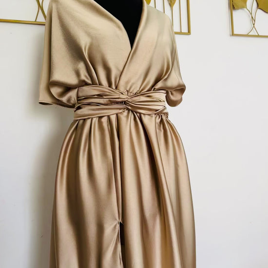 Robe demoiselle beige champagne doré 