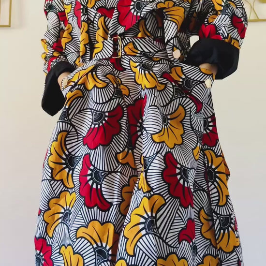 Trench en wax Fleur rouge et jaune / Collection Iconique / Taille Ajustable