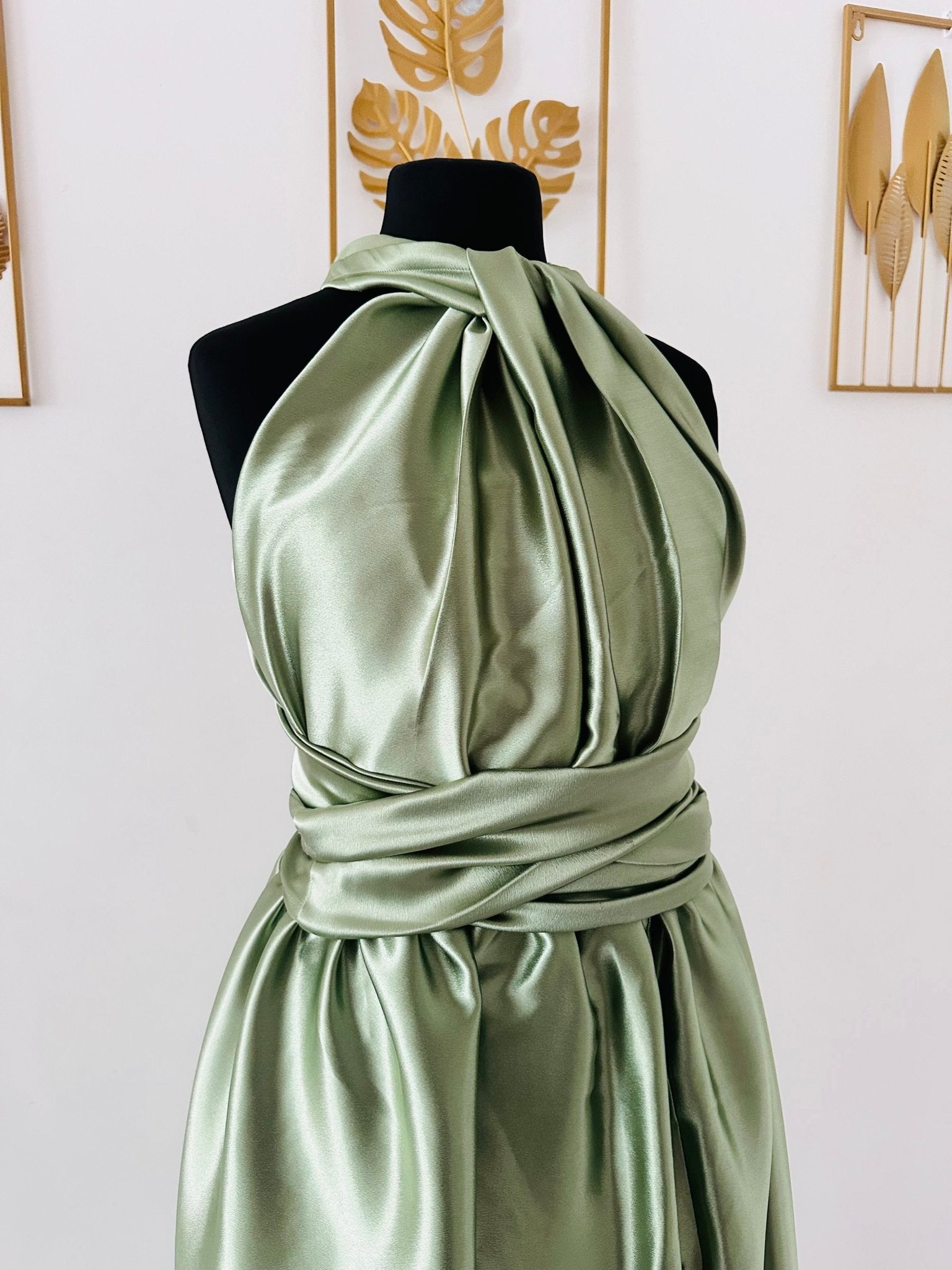 Robe demoiselle d’honneur vert sauge - Robe infinity en Satin vert - Kaysol Couture