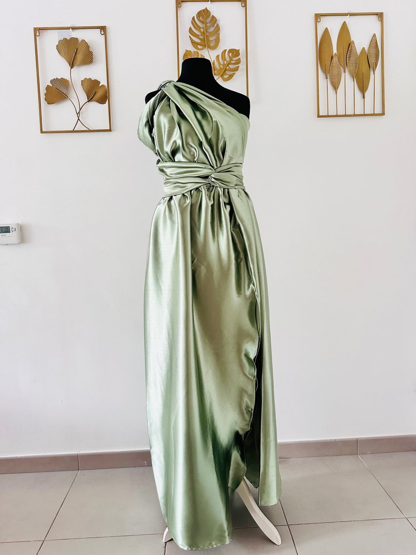 Robe demoiselle d’honneur vert sauge - Robe infinity en Satin vert - Kaysol Couture