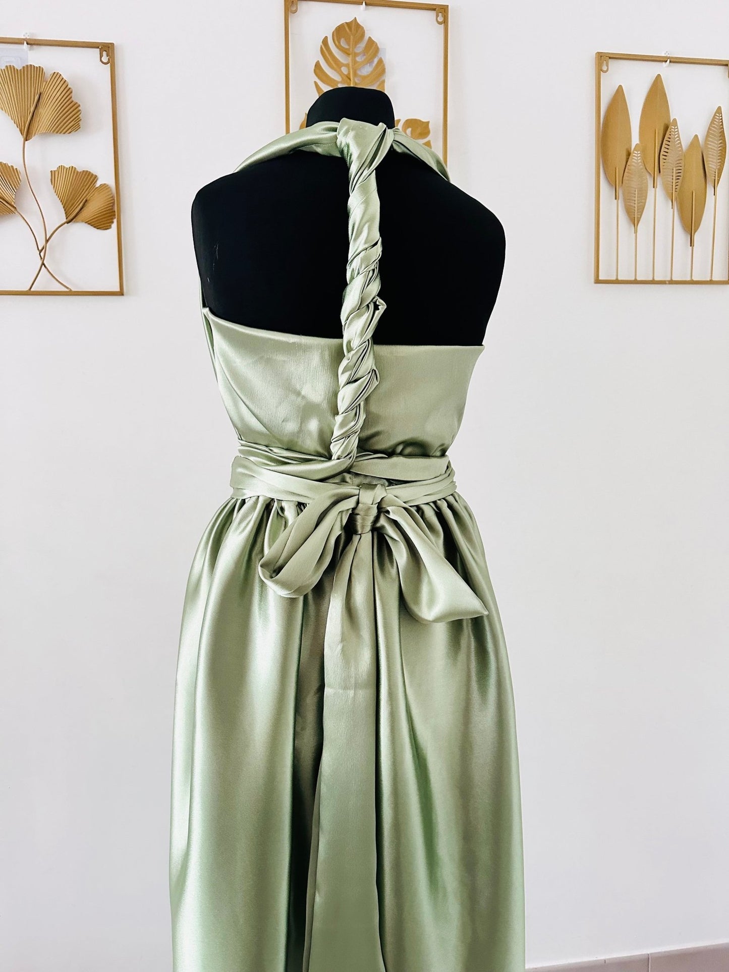 Robe demoiselle d’honneur vert sauge - Robe infinity en Satin vert - Kaysol Couture