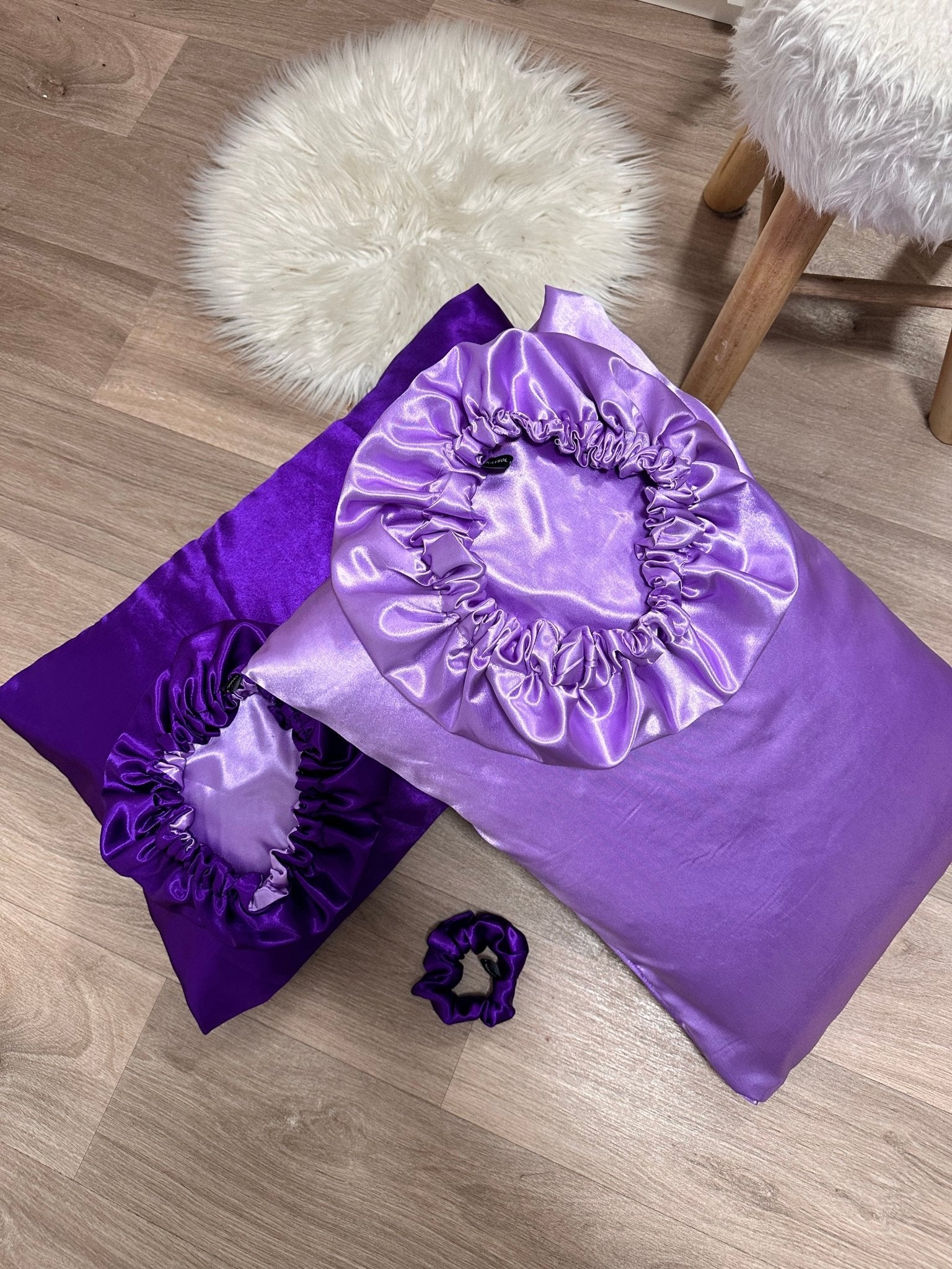 Box taie d’oreiller en Satin Lila - Bonnet en satin -chouchou en Satin - Box Lila - Violet - Kaysol Couture