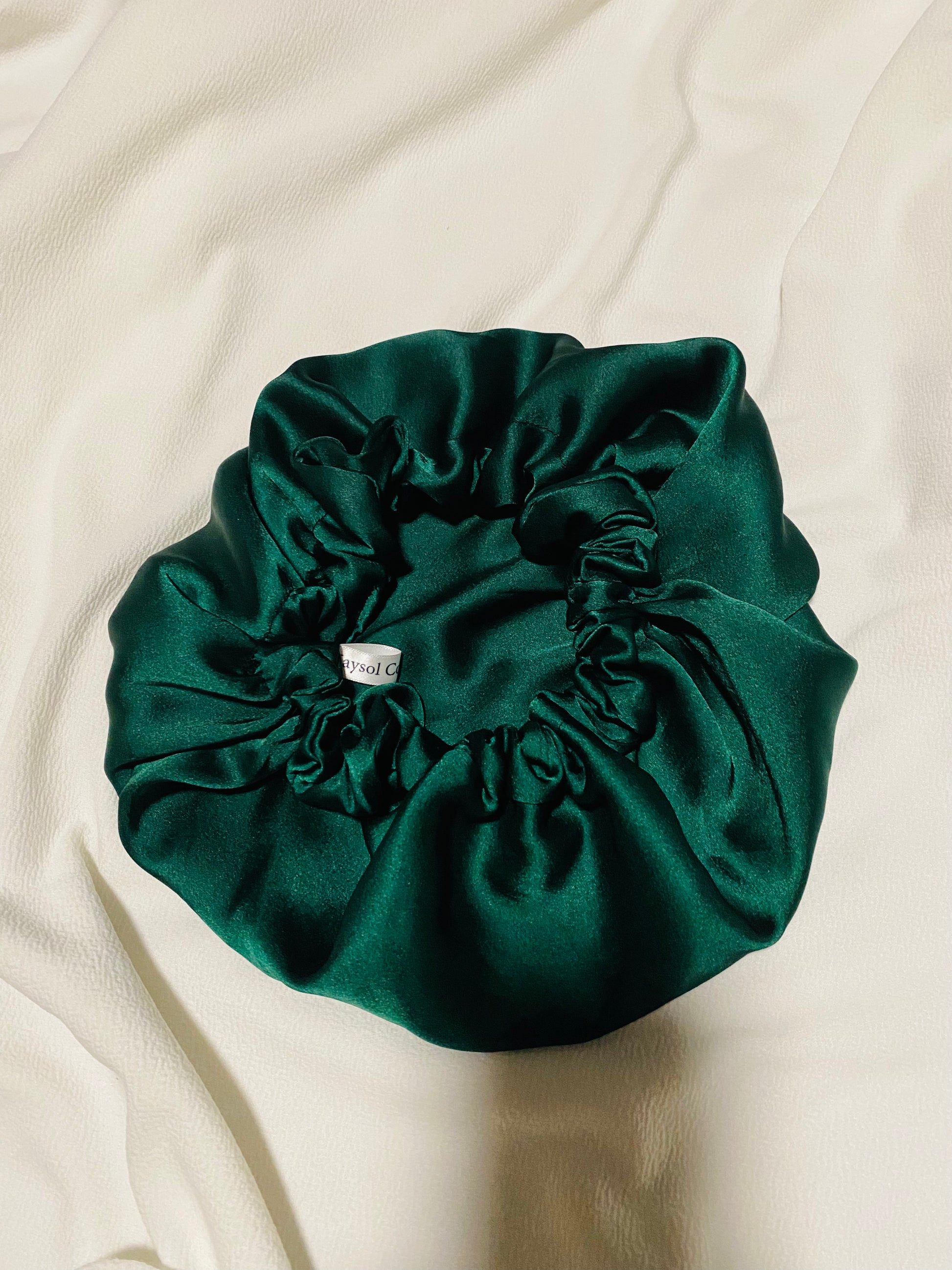 Bonnet en soie vert émeraude - bonnet en soie vert fonce - bonnet en soie de mûrier 