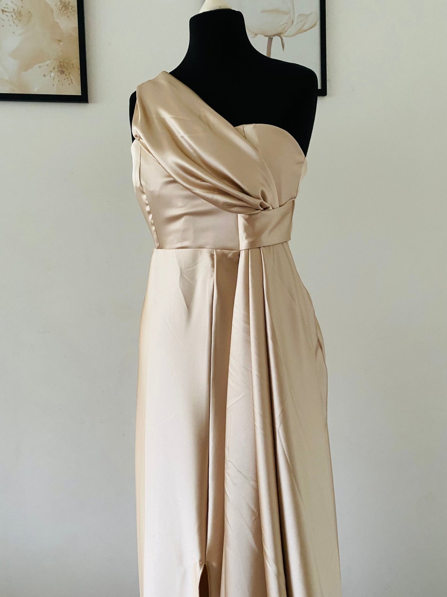 Robe de Temoin mariage Beige Champagne - Robe Drapée en Satin - Kaysol Couture